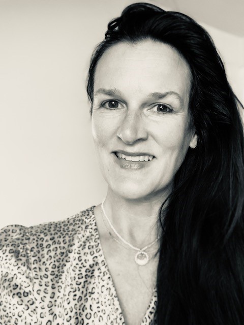 Claire Harvey